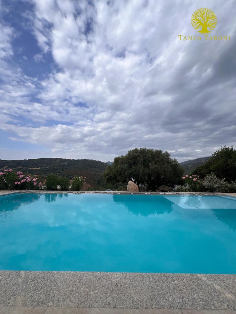 Telti Agriturismo Bed And Breakfast Tanca Taroni מראה חיצוני תמונה