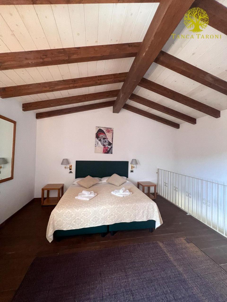 Telti Agriturismo Bed And Breakfast Tanca Taroni מראה חיצוני תמונה