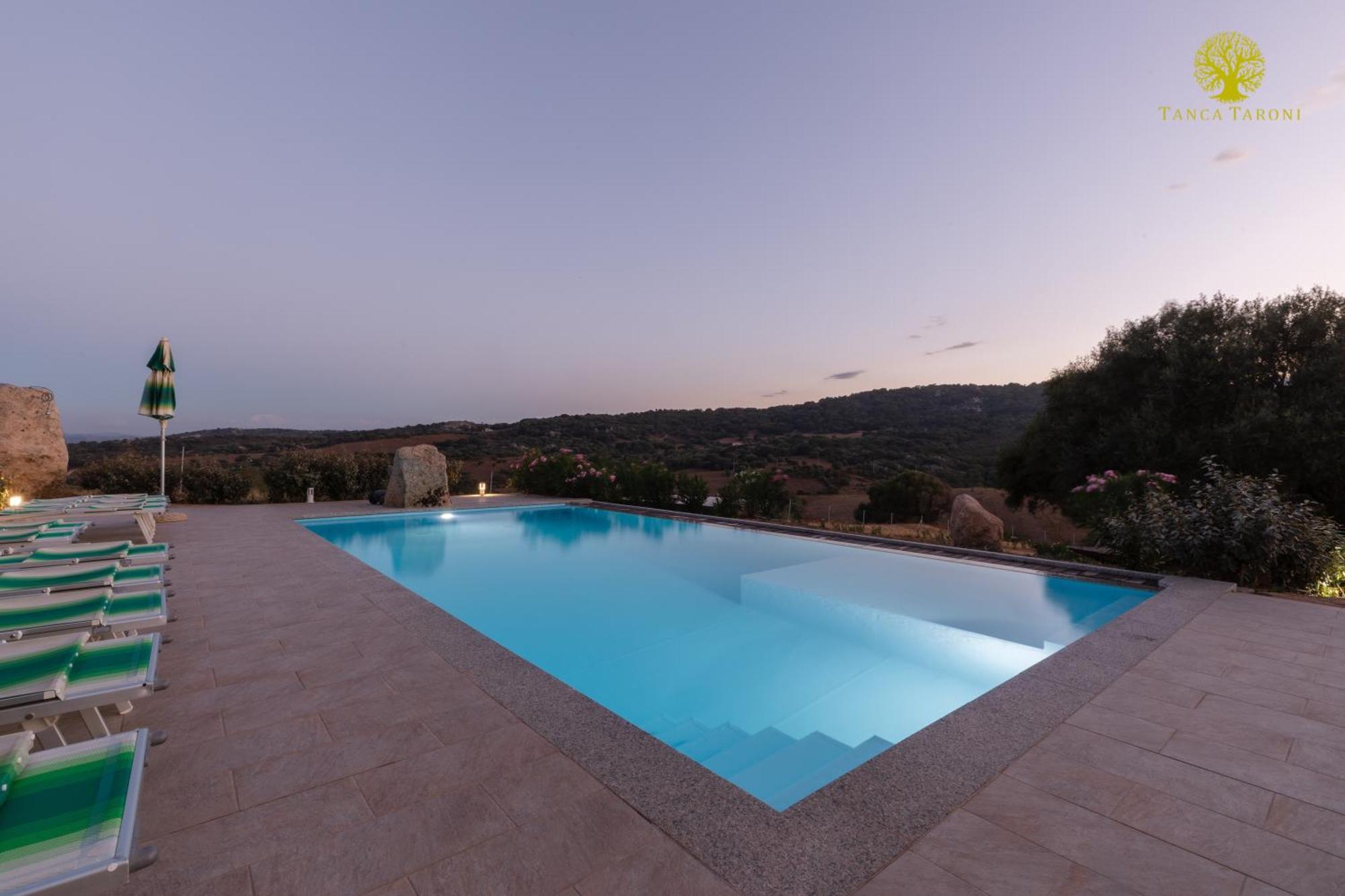 Telti Agriturismo Bed And Breakfast Tanca Taroni מראה חיצוני תמונה
