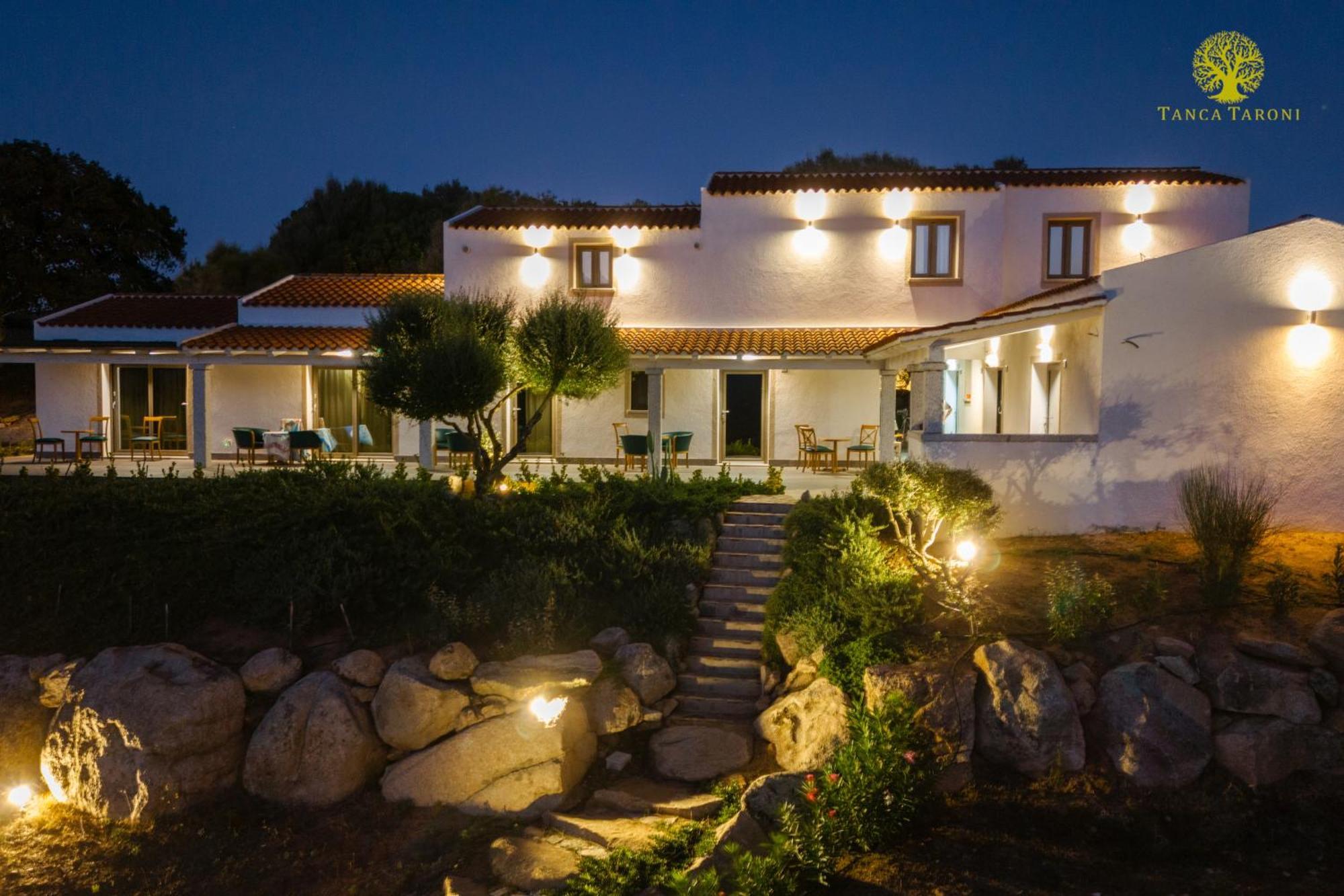 Telti Agriturismo Bed And Breakfast Tanca Taroni מראה חיצוני תמונה