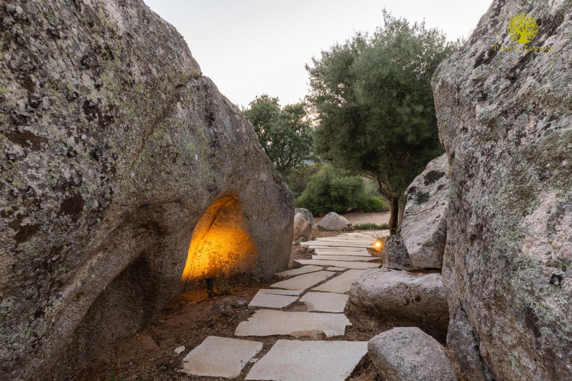 Telti Agriturismo Bed And Breakfast Tanca Taroni מראה חיצוני תמונה