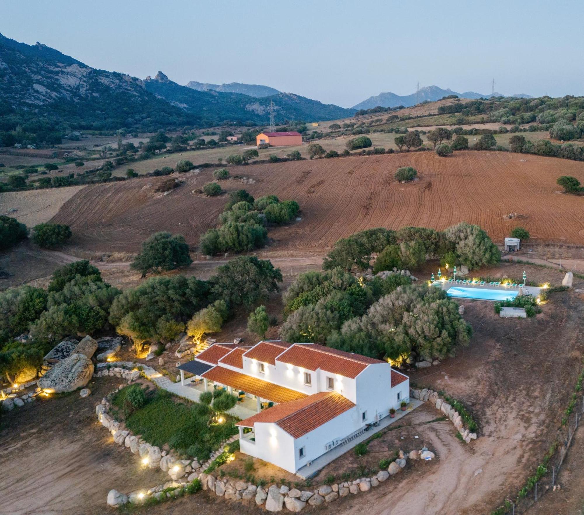 Telti Agriturismo Bed And Breakfast Tanca Taroni מראה חיצוני תמונה